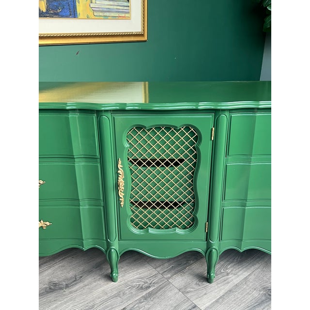 Henry Link 1970s French Provincial Green Lacquered Dresser of Nine Drawers For Sale - Image 4 of 16