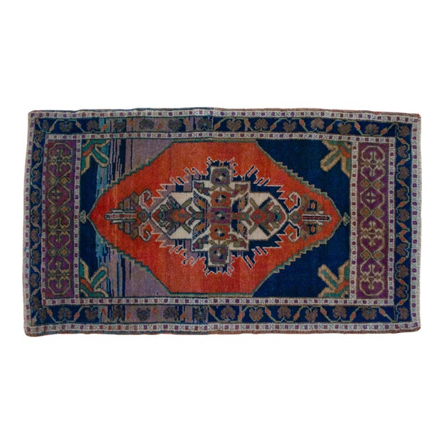 Hand Knotted 1. Class Turkish Small Rug - 1'10" X 3'3" For Sale