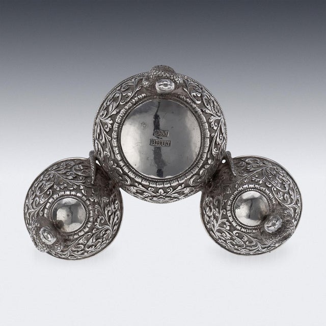 Antique Indian Silver Condiment Set by Oomersi Mawji, Bhuj, 1890s, Set of 3 For Sale - Image 17 of 18