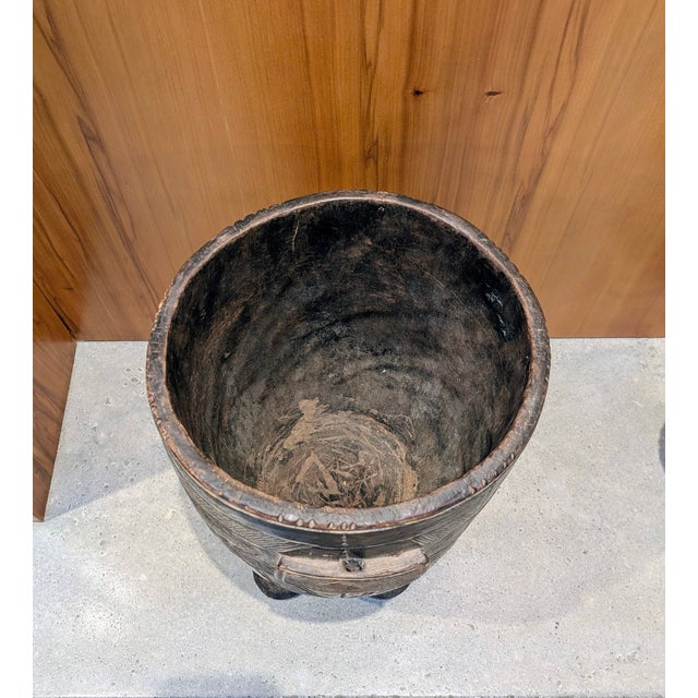 Wood Vintage/Antique Hand-Carved Wood Vessel: Nupe People of Nigeria For Sale - Image 7 of 7