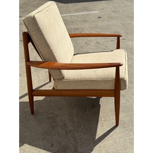 France & Son 1950s Vintage Grete Jalk Danish Modern Chair Armchair for France and Sons For Sale - Image 4 of 9