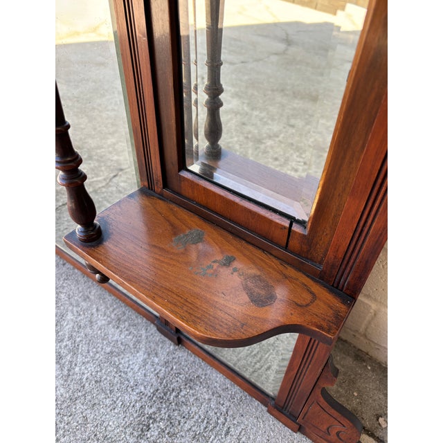 Late 19th Century Antique Victorian or Eastlake-Style Carved Wood Overmantel Mirror Featuring Multiple Bevelled Glass Panels and Display Shelves For Sale - Image 5 of 9
