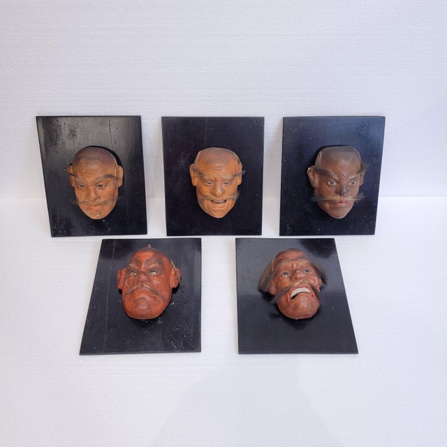 Meiji Noh Mask Set in Papier-Mâché and Ebonized Wood, Japan, Set of 5 For Sale - Image 3 of 18