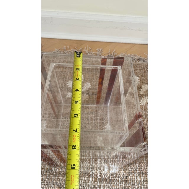 Mid-Century Modern Mid Century Modern Clear & Amber Lucite Cube Ice Bucket Barware For Sale - Image 3 of 12