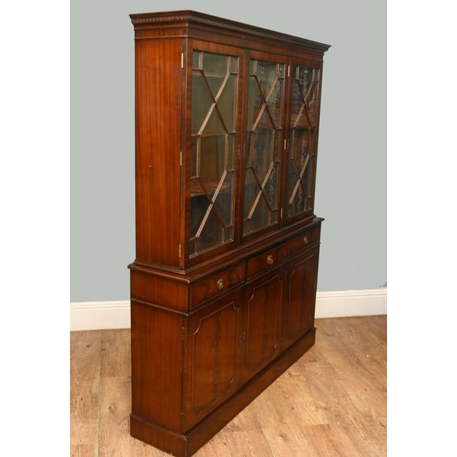 Georgian Revival Mahogany Bookcase Cabinet For Sale - Image 10 of 12