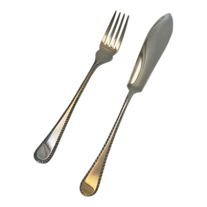 1980s Silver Plated 1 Pair Fish Eaters, Fish Fork & Fish Knife, Feather Edge.