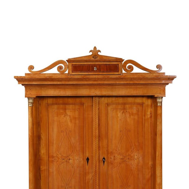 Hallway Cabinet from Gänsefurth Castle, Thuringia For Sale - Image 4 of 17