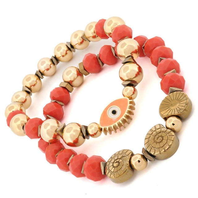 Evil Eye & Shell Symbol Gold Beaded Protection Bracelet Set For Sale In Miami - Image 6 of 7