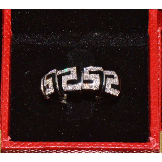 Vintage Roberto Coin Cobra 0.40ct Diamond Articulating Ring in Solid 18k White Gold, Size 8 For Sale - Image 15 of 17