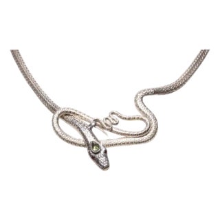 Sterling Silver Coiled Snake Chain Necklace With Peridot Gemstone For Sale