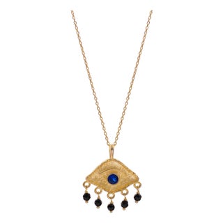 Sapphire Eye Horizon Onyx Gold Necklace For Sale