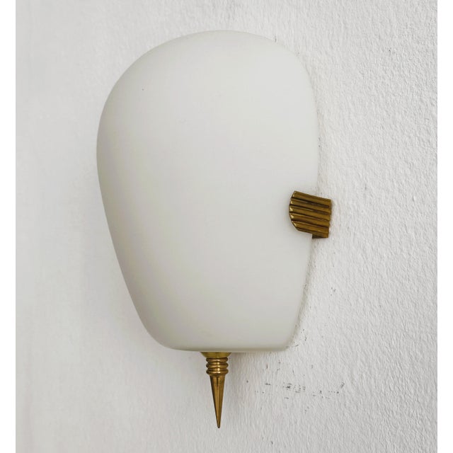 Mid-Century French Minimalist Glass and Brass Wall Sconces, 1950, Set of 2 For Sale - Image 11 of 12