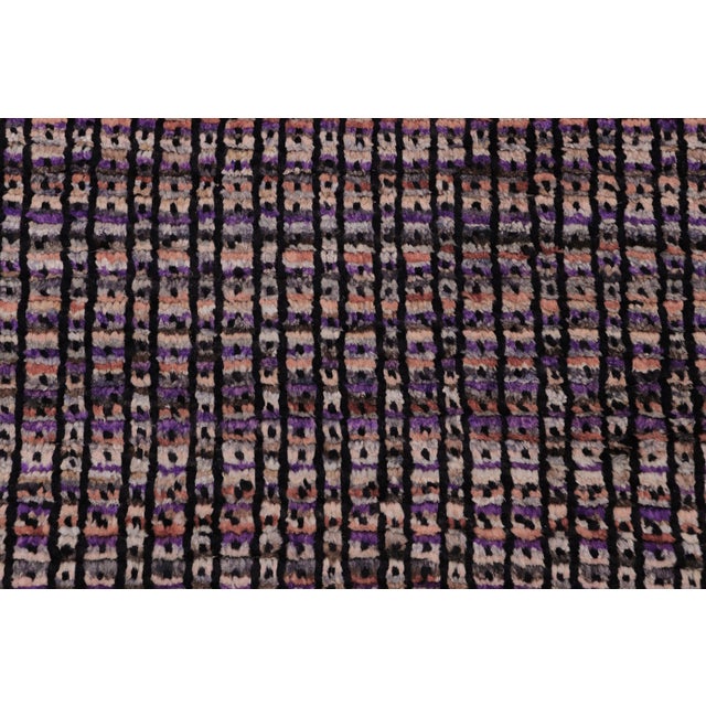 Rustic Black/Rust High Low Wool Rug - 5'0'' X 6'6'' For Sale In New York - Image 6 of 9
