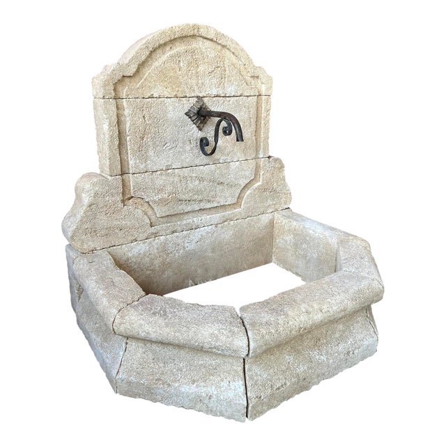 Menerbes, Small Limestone Wall Fountain, South of France For Sale