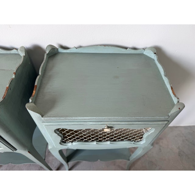 1960s 1960s Vintage French Louis XV Style Painted Nightstands - A Pair For Sale - Image 5 of 12