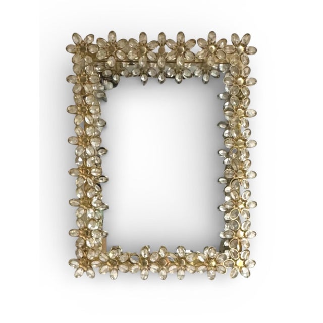 Palwa, a renowned fine German manufacturer, specialized in exquisite lighting and decorative objects, often incorporating...