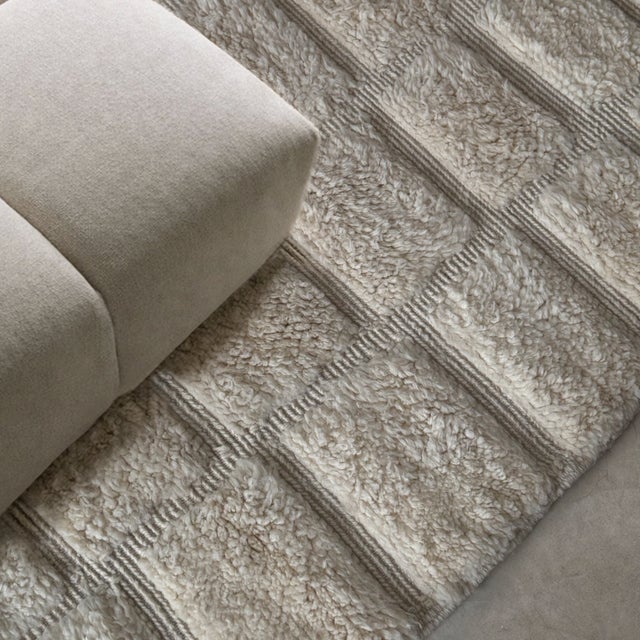 Moroccan Mrirt Hand-Knotted Wool Rug | 9'1" X 6'8" | One of a Kind For Sale - Image 9 of 9