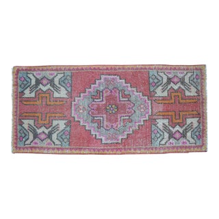 1970s Pink Oushak Wool Small Hand-knotted Turkish Rug - 1'9" X 3'2" For Sale