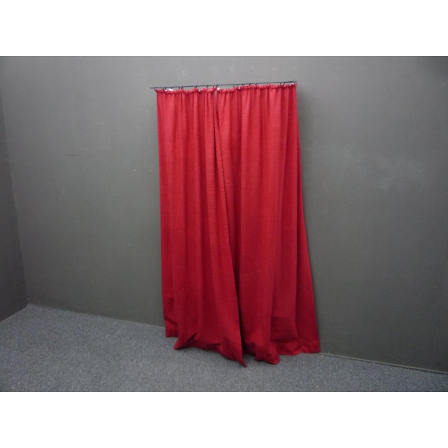 Very rare wall shoe rack by Erlauer Drahtwerke. The design is clearly in the style of Karl Fichtel. A highlight is the...