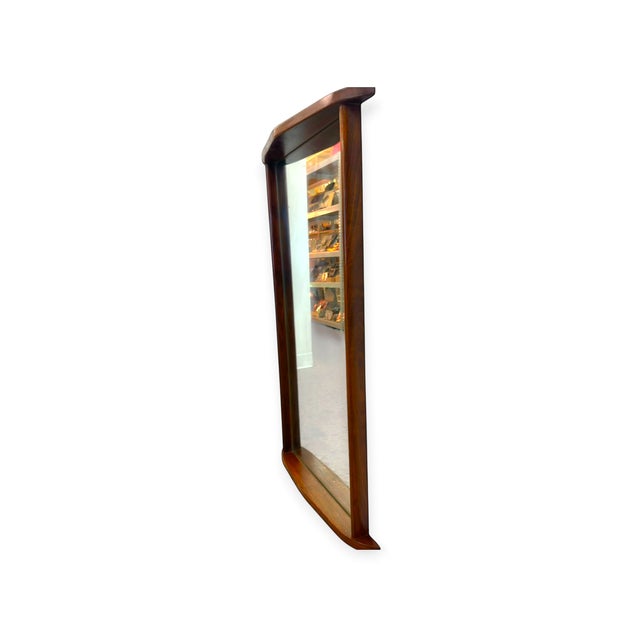 Wood Vintage Mid-Century Modern Style Curved Wooden Frame Wall Mirror. For Sale - Image 7 of 7