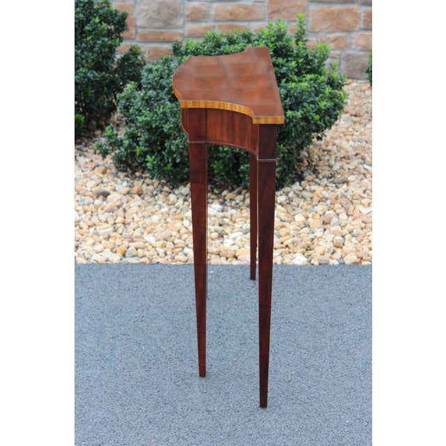 Councill Craftsmen Hepplewhite Console For Sale - Image 6 of 17