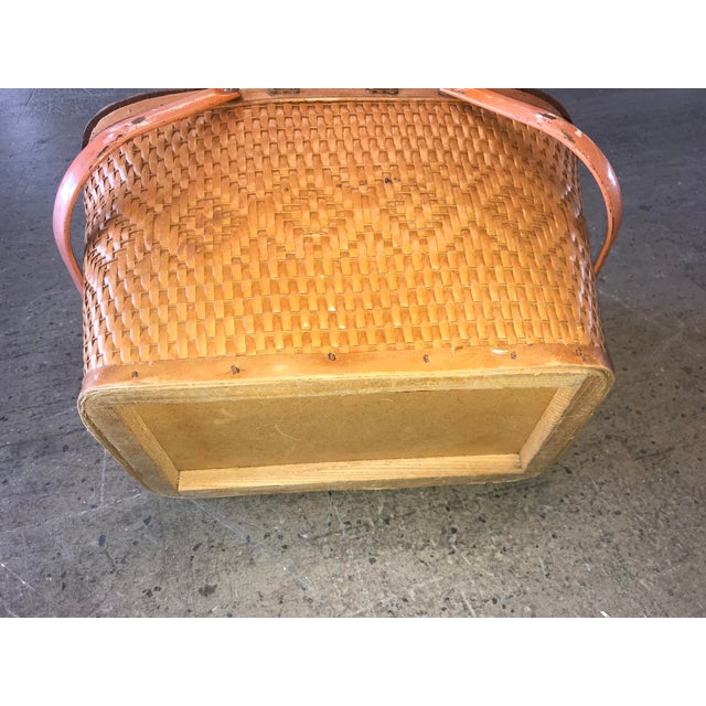 1940-50 Vintage Red Man label Woven picnic basket with metal handles. good solid shape without warping or bending. No...