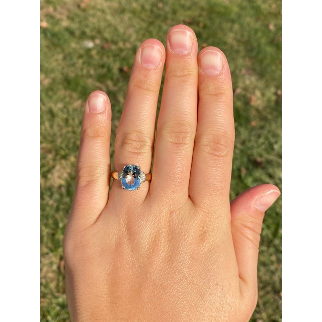 The 102nd Avenue: Aquamarine and Natural Diamond Ring in Yellow Gold For Sale - Image 10 of 11