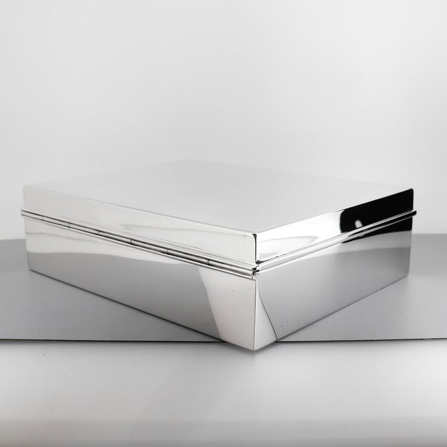 Tiffany and Co. Mid-Century Tiffany & Co. Sterling Silver Dresser or Table Box For Sale - Image 4 of 8