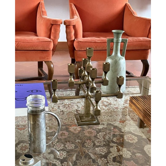 Modern solid brass sculptural 9 lights candelabra Lars Bergsten, Gusum, Sweden 1992 Solid brass H 34 cm x 32 × 32 cm...