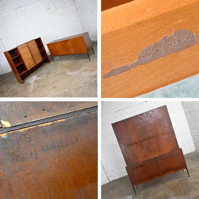 Wood Mid-Century Modern 2-Piece China Hutch Cabinet Buffet by Heywood Wakefield for Contessa Collection For Sale - Image 7 of 13