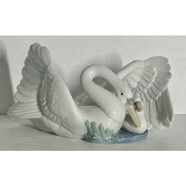 Vtg. Nao by Lladro Large Swan & Baby Figurine For Sale - Image 10 of 12