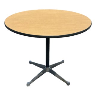 1970s Eames for Herman Miller Aluminum Group Round Contract Table For Sale