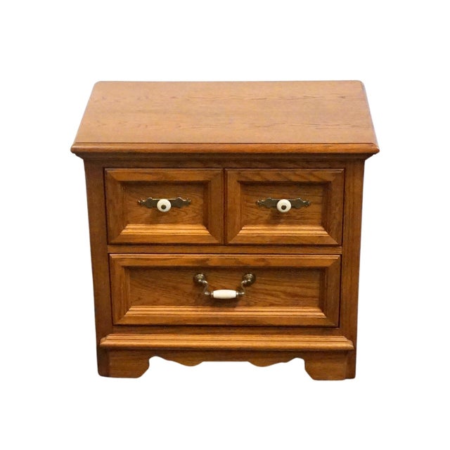French Country Thomasville Furniture Homecoming Collection Solid Oak Rustic Country Style 26" Two Drawer Nightstand 43811-810 For Sale - Image 3 of 12