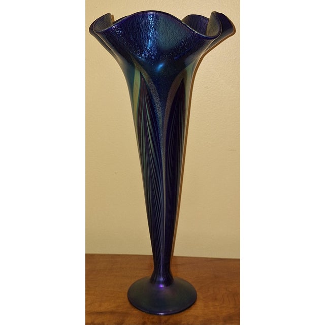Contemporary "American Silver Glass" Blue Art Glass Vase For Sale - Image 3 of 5