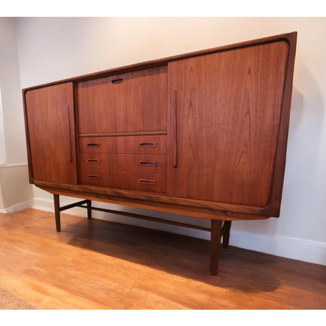 Clausen & Søn Vintage Danish Teak Cabinet with Bar Section and Sliding Doors from Clausen & Søn, 1960s For Sale - Image 4 of 18