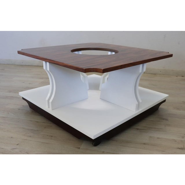 This is a stunning and sophisticated piece of mid-century furniture. 1970s Italian design often combines elegance and...