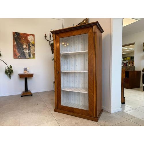 Biedermeier Display Cabinet in Glass and Walnut For Sale - Image 6 of 10