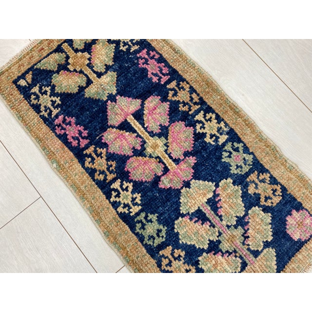 1960s Bohemian Small Vintage Carpet For Sale - Image 5 of 5