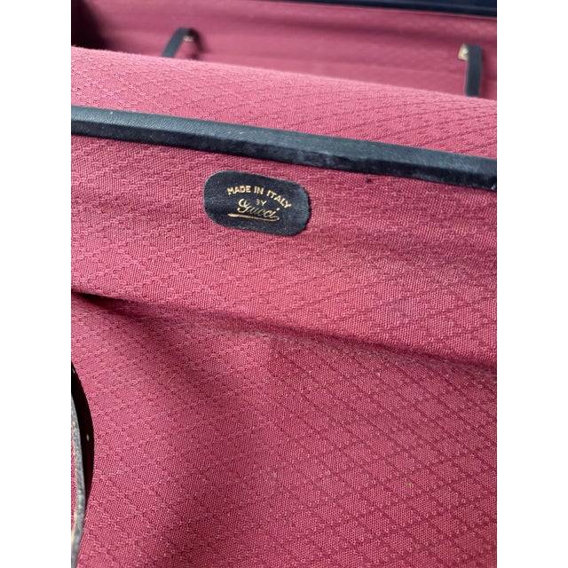 Animal Skin Large 1960s Full Leather Black Gucci Suitcase For Sale - Image 7 of 7