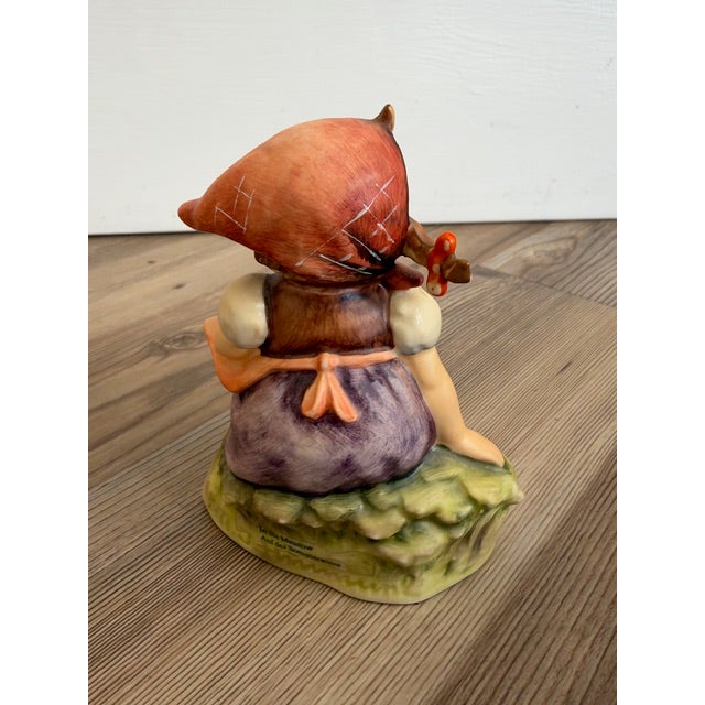 Vintage m.i. Hummel "In the Meadow" Figurine (Hum 459) Made by Goebel For Sale In New York - Image 6 of 11