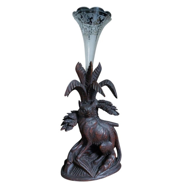Black Forest Vase Holder with Fox, 1890s-1910s For Sale - Image 5 of 9