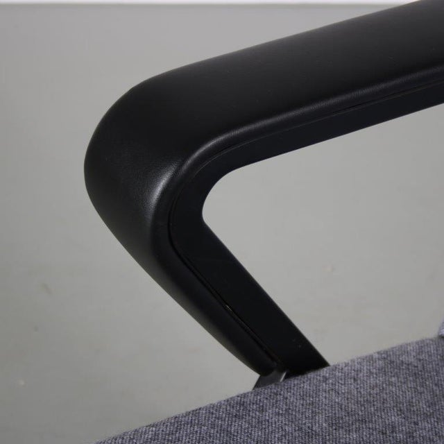 Set of Repose Chairs by Friso Kramer for Ahrend De Cirkel, Netherlands, 1960s For Sale - Image 13 of 18