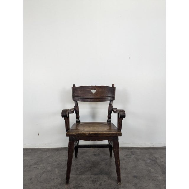 Brutalist Armchair in Wood, in Very Good conditions.