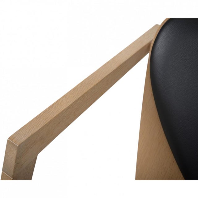 GE460 Butterfly Chair in Oak and Black Leather by Hans Wegner, 2015 For Sale - Image 4 of 18