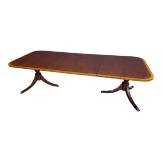Leighton Hall Showroom Sample - Traditional Mahogany Dining Table For Sale