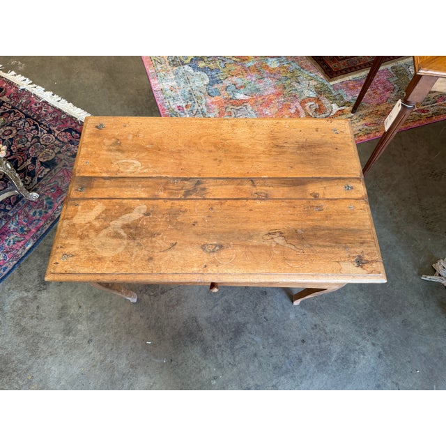 Antique 18th-Century French Provincial Fruitwood Single-Drawer Side Table For Sale In Atlanta - Image 6 of 7