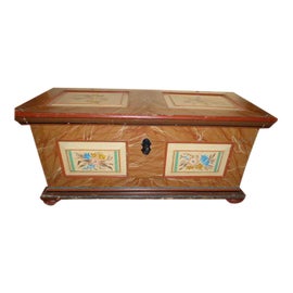 Example of Trunks and Blanket Chests in Minneapolis