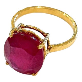 Bochic "Orient" Vintage Oval Shape Ruby Ring - 18K Gold & Silver For Sale