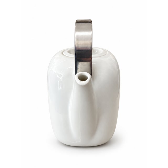 Mid-Century Modern Rosenthal Suomi Tea Pot by Timo Sarpaneva For Sale - Image 3 of 5