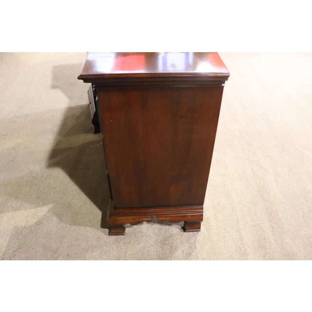Mid 20th Century Chippendale Style Bedside Chests - 2 Pieces For Sale - Image 11 of 12